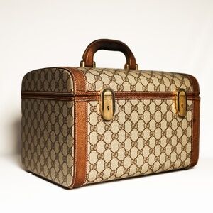 RARE! 1960s GUCCI GG monogram case Vintage Authentic hard shell w/working locks